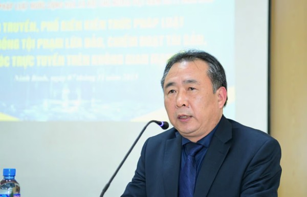 Ninh Bình: Tuyên truyền pháp luật phòng, chống lừa đảo và bắt cóc trực tuyến cho học sinh trường THPT Hoa Lư A